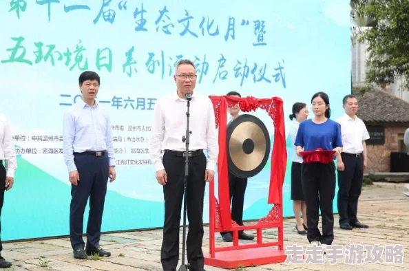 2025年热门游戏文化回顾：英雄联盟男枪经典台词与新版本解读